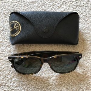 Ray-Ban tortoise shell sunglasses